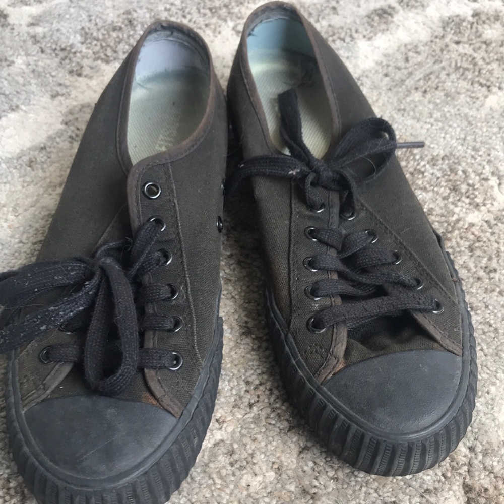 PF Flyers Distressed